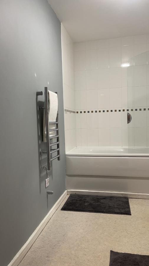 Luxury 1 Bed Apartment With Parking Μάντσεστερ Εξωτερικό φωτογραφία