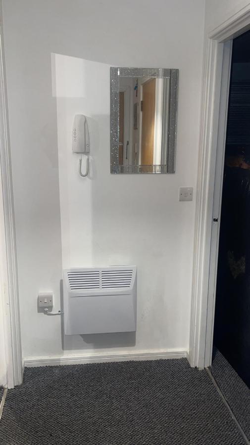 Luxury 1 Bed Apartment With Parking Μάντσεστερ Εξωτερικό φωτογραφία